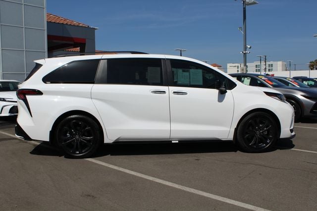 2026 Toyota Sienna XSE 7 Passenger