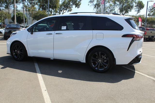2026 Toyota Sienna XSE 7 Passenger