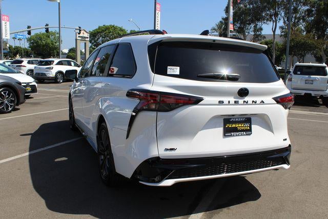 2026 Toyota Sienna XSE 7 Passenger