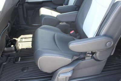 2026 Toyota Sienna XSE 7 Passenger