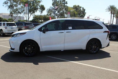 2026 Toyota Sienna XSE 7 Passenger
