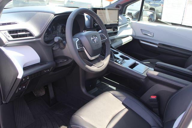 2026 Toyota Sienna XSE 7 Passenger