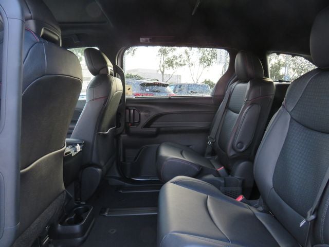 2026 Toyota Sienna XSE 7 Passenger