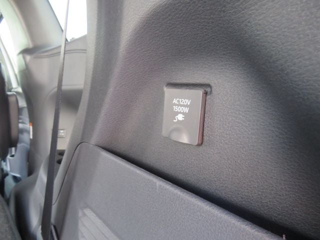 2026 Toyota Sienna XSE 7 Passenger