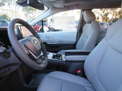 2026 Toyota Sienna XLE