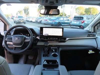 2026 Toyota Sienna XLE