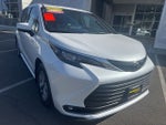2026 Toyota SIENNA XLE XLE 8 Passenger