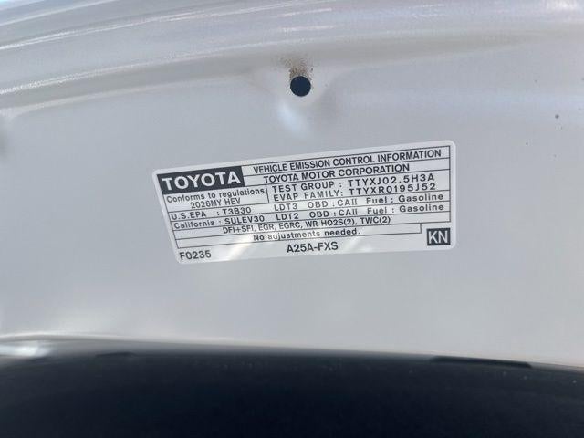 2026 Toyota SIENNA XLE XLE 8 Passenger