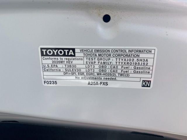 2026 Toyota SIENNA XLE XLE 8 Passenger