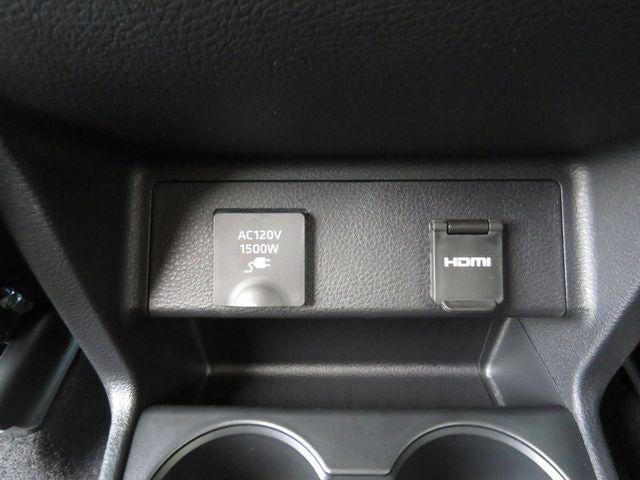 2026 Toyota SIENNA XLE XLE 8 Passenger