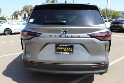 2026 Toyota Sienna XLE 8 Passenger