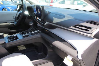 2026 Toyota Sienna XLE 8 Passenger