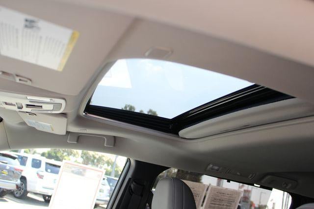 2026 Toyota Sienna XLE 8 Passenger
