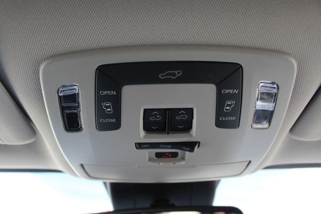 2026 Toyota Sienna XLE 8 Passenger