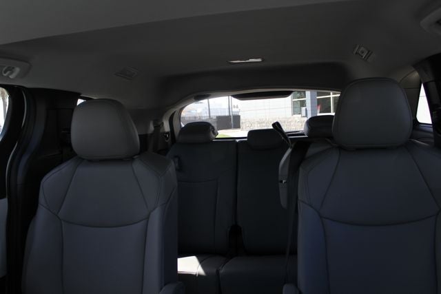 2026 Toyota Sienna XLE 8 Passenger