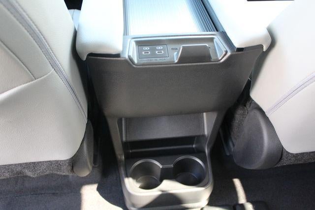 2026 Toyota Sienna XLE 8 Passenger