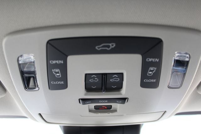 2026 Toyota Sienna XLE 7 Passenger