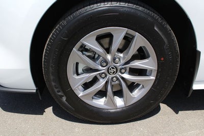 2026 Toyota Sienna XLE 7 Passenger