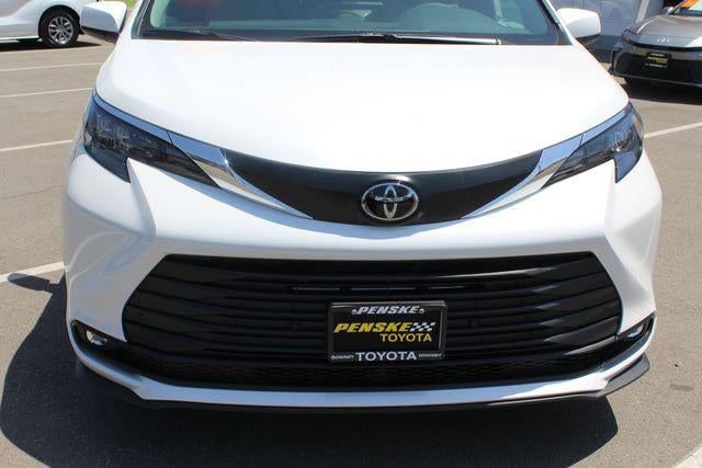 2026 Toyota Sienna XLE 7 Passenger