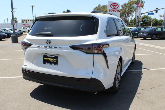 2026 Toyota Sienna XLE 7 Passenger