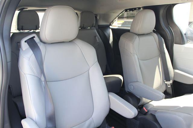 2026 Toyota Sienna XLE 7 Passenger