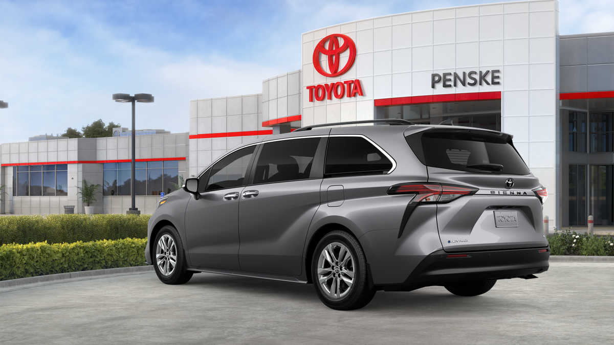 2026 Toyota Sienna XLE
