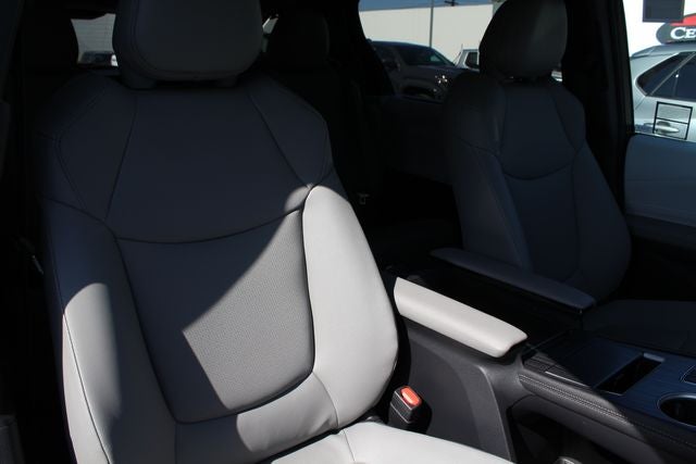 2026 Toyota Sienna XLE 7 Passenger