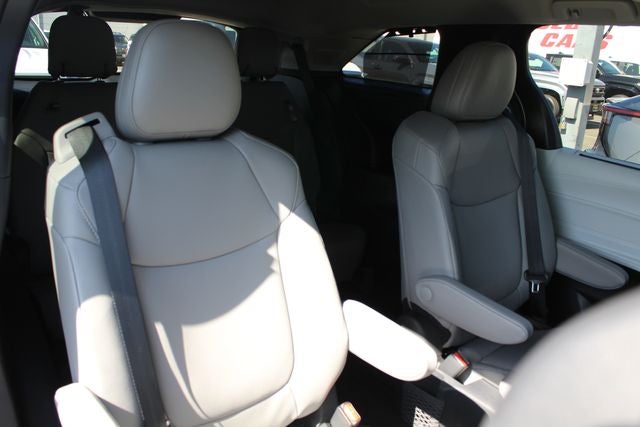 2026 Toyota Sienna XLE 7 Passenger