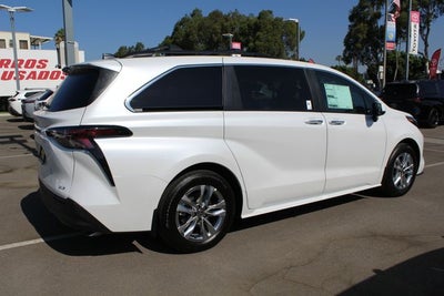 2026 Toyota Sienna XLE 7 Passenger