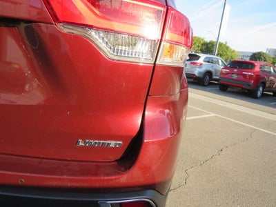 2018 Toyota Highlander Base