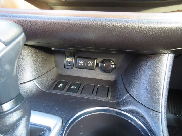 2018 Toyota Highlander Base