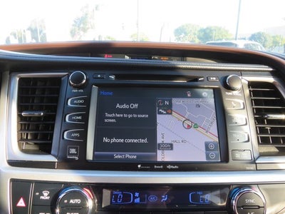 2018 Toyota Highlander Base