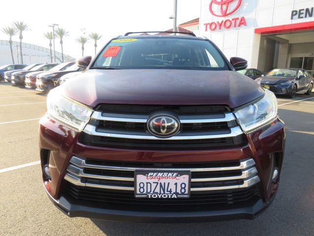 2018 Toyota HIGHLANDER Base