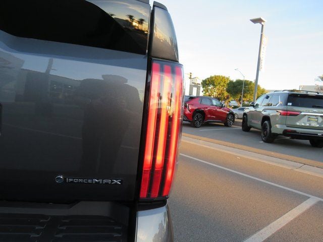 2026 Toyota Tundra i-FORCE MAX Platinum i-FORCE MAX