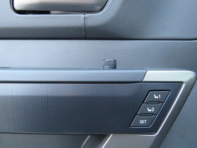 2026 Toyota Tundra i-FORCE MAX Platinum i-FORCE MAX