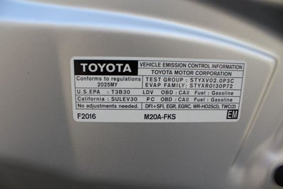 2025 Toyota Corolla LE