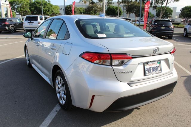 2025 Toyota Corolla LE