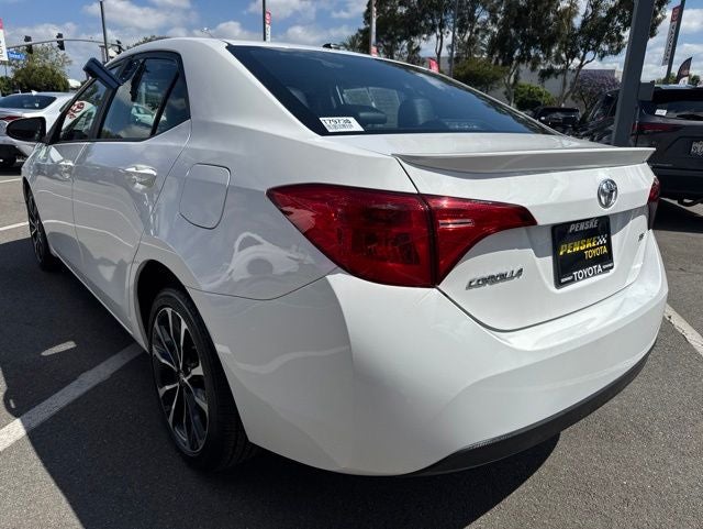 2017 Toyota COROLLA SE