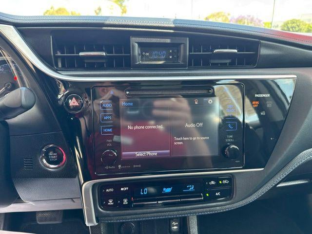 2017 Toyota COROLLA SE