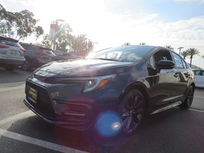 2024 Toyota COROLLA SE