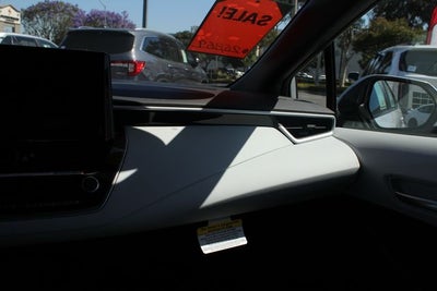 2026 Toyota COROLLA SE