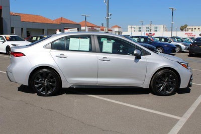 2026 Toyota COROLLA SE