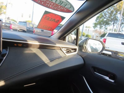 2022 Toyota COROLLA SE