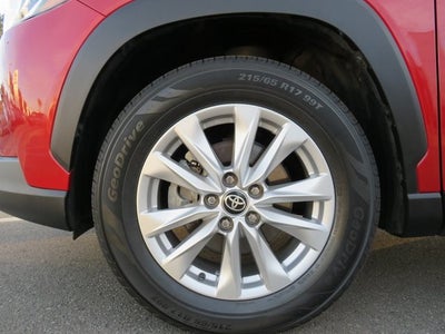 2022 Toyota Corolla Cross LE