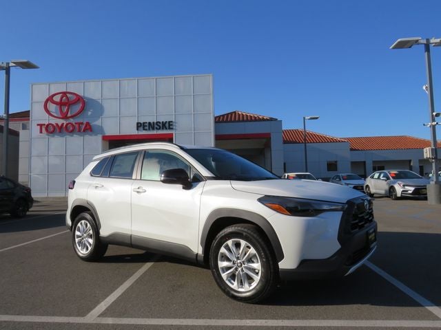 2026 Toyota Corolla Cross LE