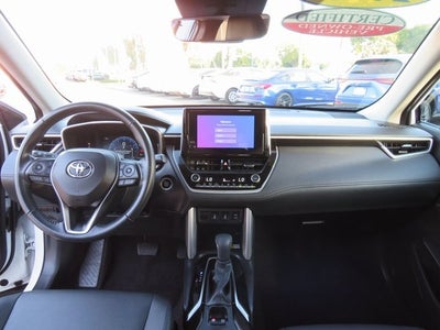 2023 Toyota Corolla Cross XLE