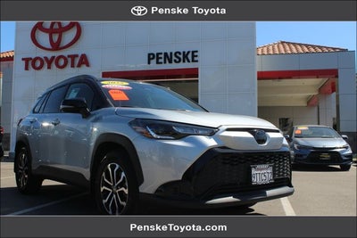 2025 Toyota Corolla Cross Hybrid SE