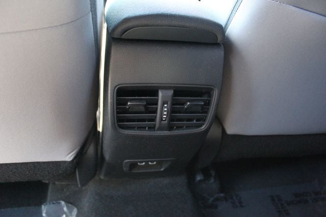 2025 Toyota Corolla Cross Hybrid SE