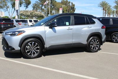 2025 Toyota Corolla Cross Hybrid SE