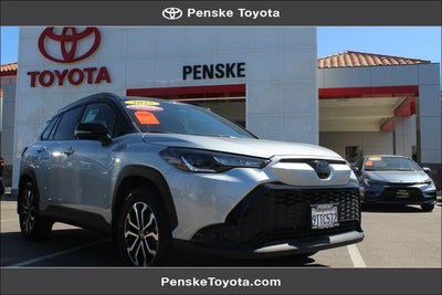 2025 Toyota Corolla Cross Hybrid Hybrid SE